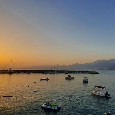 Aqua Vero Sea Residence Χερσόνησος Εξωτερικό φωτογραφία